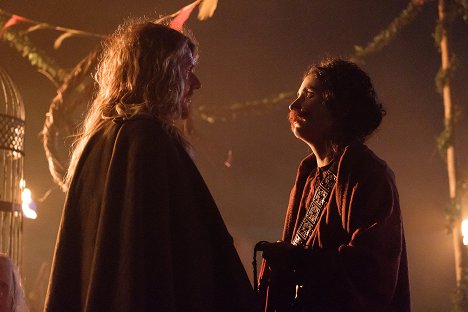 Julian Rhind-Tutt, Nina Smith - Britannia - Episode 2 - Photos