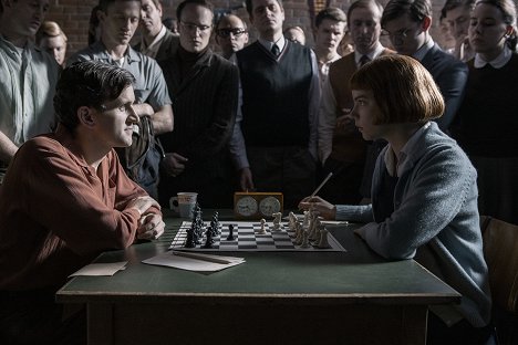 Harry Melling, Russell Dennis Lewis, Anya Taylor-Joy - The Queen's Gambit - Exchanges - Photos