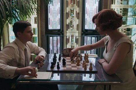 Louis Ashbourne Serkis, Anya Taylor-Joy - The Queen's Gambit - Middle Game - Photos