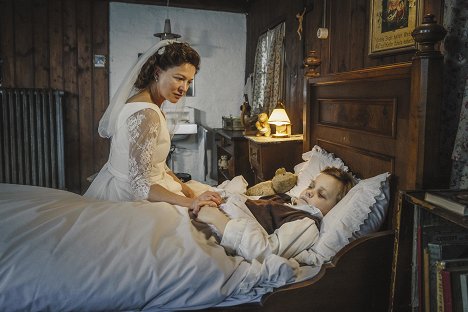 Hannah Herzsprung, Josef Staber - Der Boandlkramer und die ewige Liebe - Filmfotos