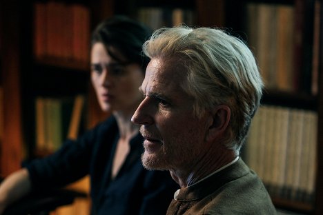 Agnieszka Grochowska, Matthew Modine - Sanctuary - Hail Mary - Photos