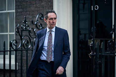 Guy Henry - Roadkill - Episode 3 - Photos