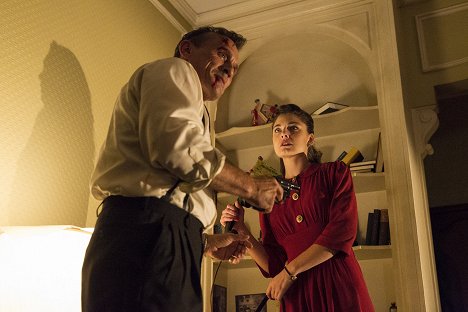 Robert Knepper, Alexa Davalos - Mob City - Ungeziefer - Filmfotos