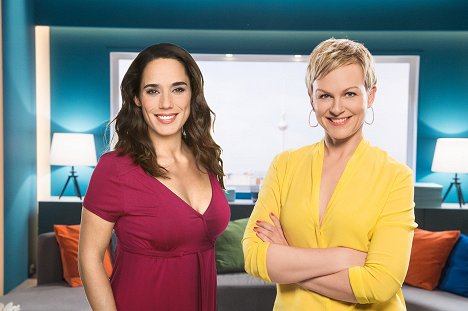 Simone Panteleit, Karen Heinrichs - Frühstücksfernsehen hautnah - Die Vormittags-Show - Promokuvat