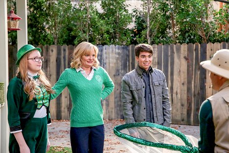 Bebe Wood, Martha Plimpton, Noah Galvin - The Real O'Neals - The Real Lent - Film