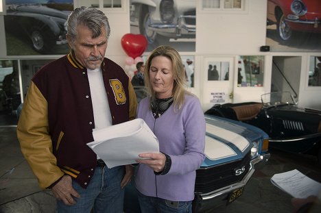 James Brolin, Alisa Statman - Life in Pieces - Necklace Rescue Chef Negotiator - Making of