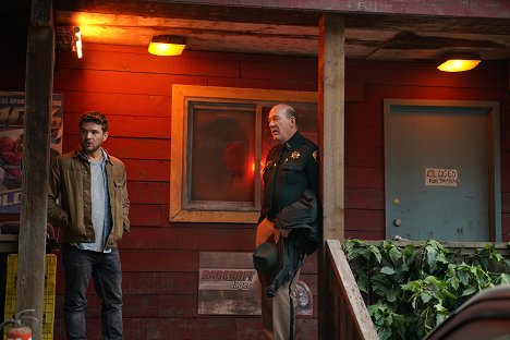 Ryan Phillippe, John Carroll Lynch - Big Sky - Pilot - Filmfotos