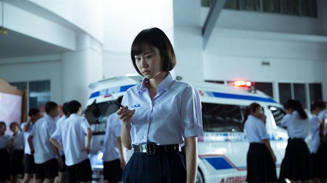 Morakot Liu - La chica nueva - La pared de las maravillas: 1.ª parte - De la película