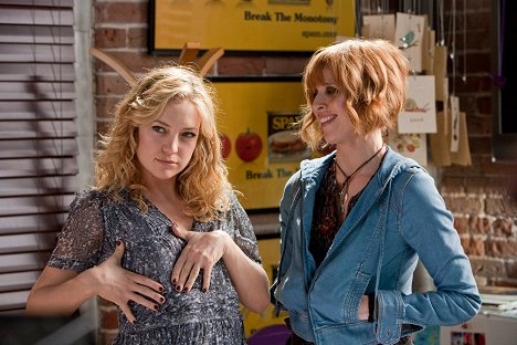 Kate Hudson, Lucy Punch - A Little Bit of Heaven - Film