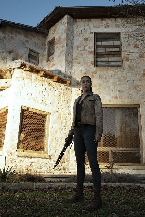 Alycia Debnam-Carey - Fear the Walking Dead - Damage from the Inside - Promoción