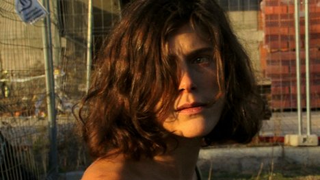 Ángela Villar - Hienas - De la película