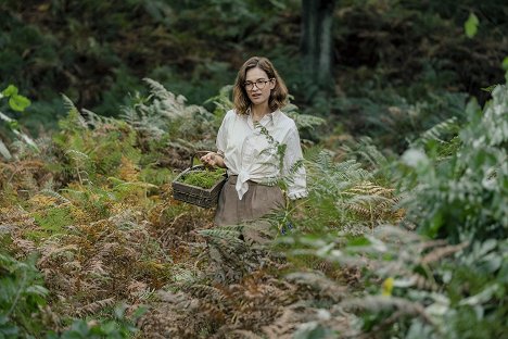 Lily James - The Dig - Photos
