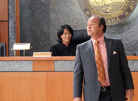 Freda Foh Shen, Jim Belushi - The Defenders - Nevada v. Carter - Do filme