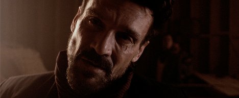 Frank Grillo - Hell on the Border - Photos