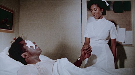 Marilyn Joi - Nurse Sherri - Van film
