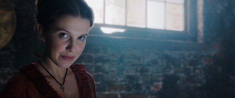 Millie Bobby Brown - Enola Holmes - Filmfotók