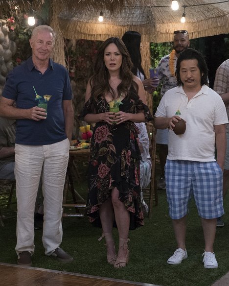 Geoff Pierson, Lindsay Price, Bobby Lee - Splitting Up Together - Heat Wave - Photos