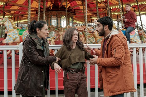 Sian Clifford, Maisie Williams, Mawaan Rizwan - Two Weeks to Live - Episode 4 - Photos