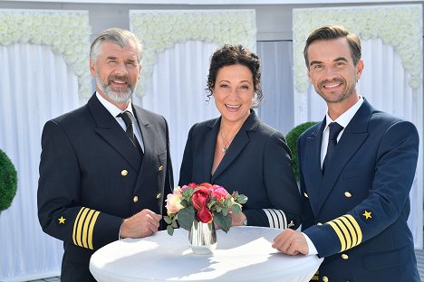 Daniel Morgenroth, Barbara Wussow, Florian Silbereisen - Kreuzfahrt ins Glück - Hochzeitsreise an die Ostsee - Promo
