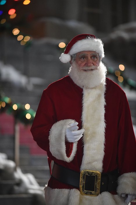 Dan Lauria - I'm Not Ready for Christmas - Z filmu