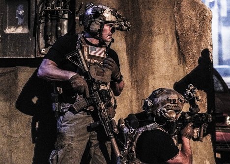 David Boreanaz - SEAL Team - Shockwave - Photos