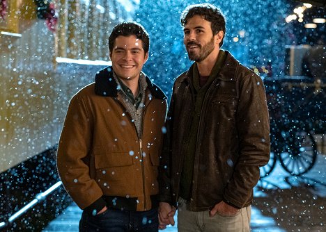 Ben Lewis, Blake Lee - The Christmas Setup - De la película