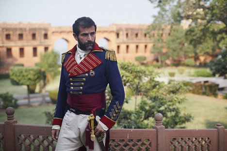 Grégory Fitoussi - Beecham House - Episode 1 - Filmfotók