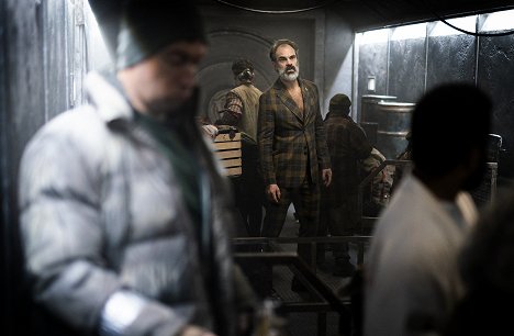 Steven Ogg - Snowpiercer - The Time of Two Engines - Photos
