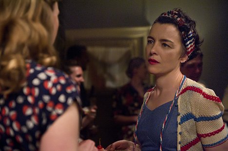 Olivia Williams - Manhattan - You Always Hurt the One You Love - Photos