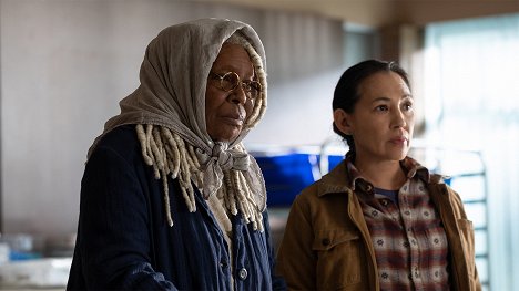 Whoopi Goldberg, Irene Bedard - The Stand - Blank Pages - Photos