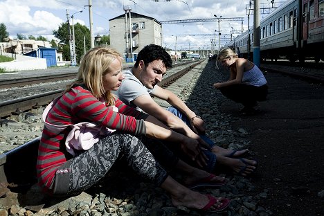 Petra Hřebíčková, Ludwig Bagin, Barbara Chybová - D2: Train to the End of the World - Photos