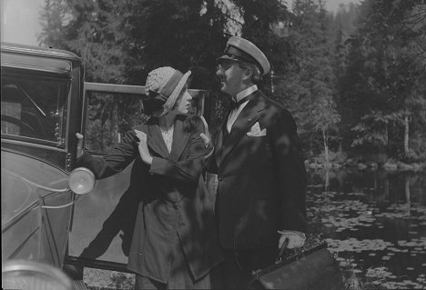 Greta Anjou, Erik A. Petschler - Flickan från Värmland - Filmfotos