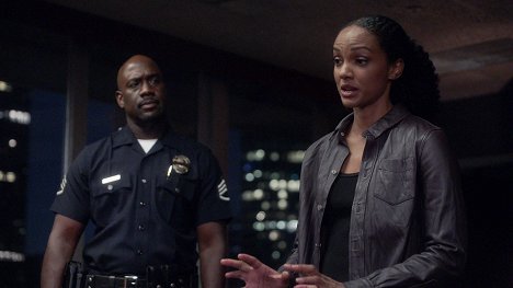 Richard T. Jones, Mekia Cox - The Rookie - Consequences - Photos