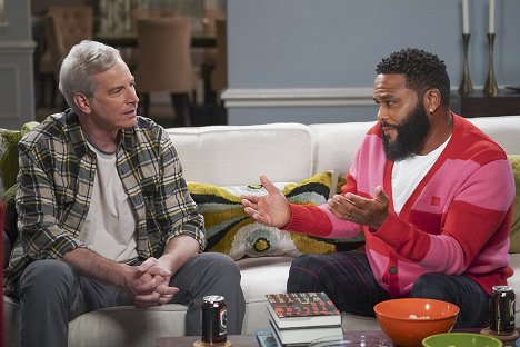 Rob Huebel, Anthony Anderson - Black-ish - What About Gary? - Photos