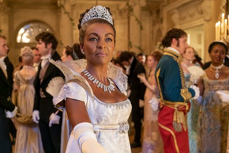 Adjoa Andoh - La Chronique des Bridgerton - Un diamant de la plus belle eau - Film