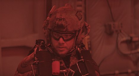 Max Thieriot - SEAL Team - Das Grauen hat ein Gesicht - Filmfotos
