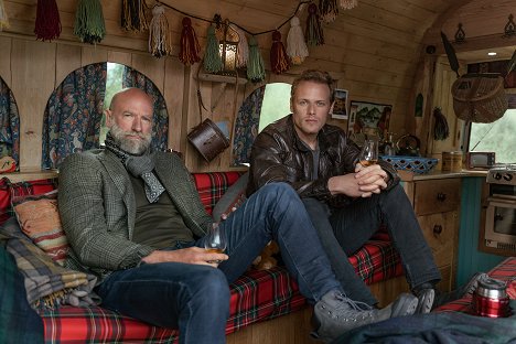 Graham McTavish, Sam Heughan - Men in Kilts - Die Schotten kommen - Essen und Trinken - Filmfotos