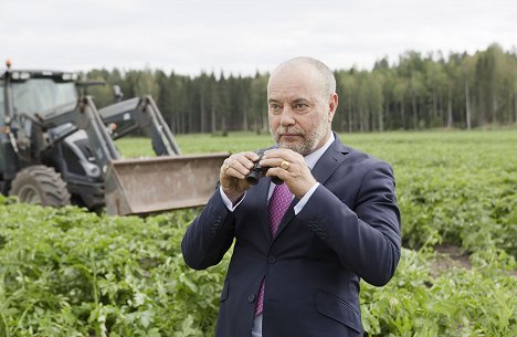Ilari Wirtanen - Kevyttä yläpilveä - Viimeinen taistelu - Filmfotos