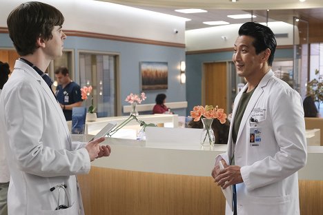 Freddie Highmore, Will Yun Lee - The Good Doctor - Más escolhas de saladas - Do filme