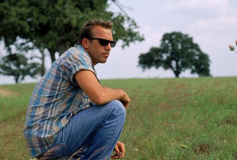 Kevin Costner - A Perfect World - Photos
