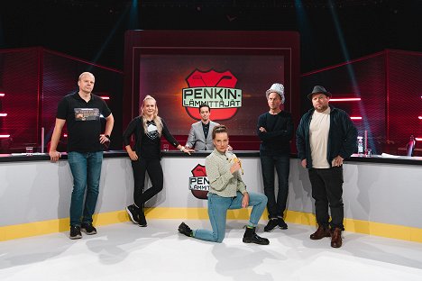 Ville Myllyrinne, Petra Olli, Ilkka Uusivuori, Pilvi Hämäläinen, Tommy Lindgren, Mikko Töyssy - Penkinlämmittäjät - Promoción