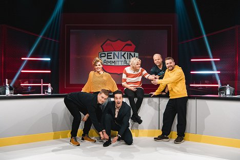 Eva Wahlström, Tero Tiittanen, Ilkka Uusivuori, Paula Noronen, Ville Myllyrinne, Joonas Nordman - Penkinlämmittäjät - Promoción