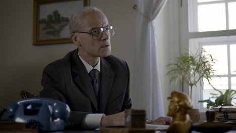 Stano Král - Slovenský panteón - Gustáv Husák - De la película