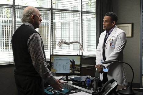 Richard Schiff, Hill Harper - The Good Doctor - We're All Crazy Sometimes - Photos