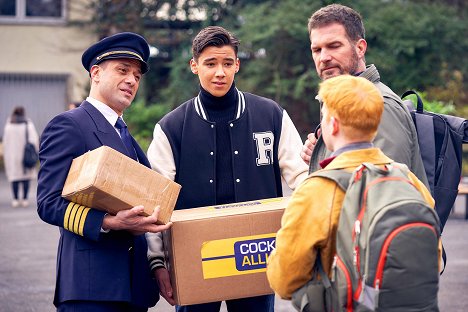 Kai Schumann, San Diego Pooth, Simon Böer - Der Lehrer - Ey, zu viele Geldscheine geraucht oder was?! - Van film