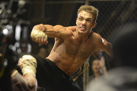 Darren Shahlavi - Kickboxer: Venganza - De la película
