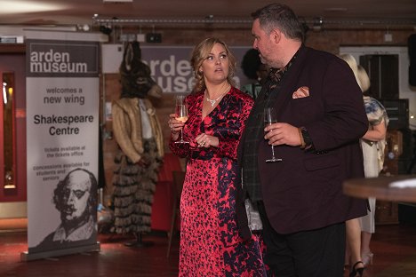 Jo Joyner, Mark Benton