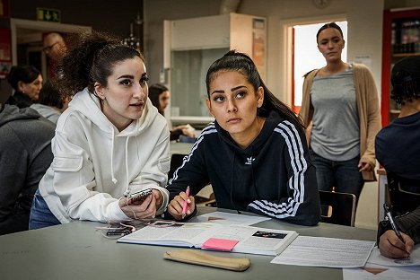 Amanda Sohrabi, Nora Rios - Kalifat - De la película