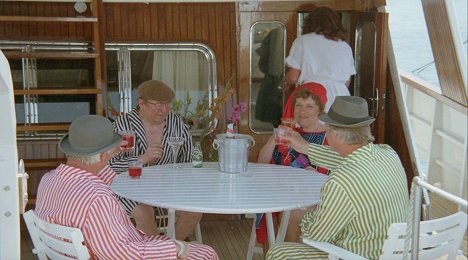 Carsten Byhring, Aud Schønemann - ...men Olsenbanden var ikke død! - Photos