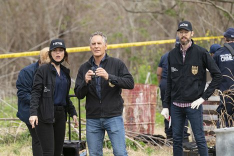 Vanessa Ferlito, Scott Bakula, Rob Kerkovich - Agenci NCIS: Nowy Orlean - Homeward Bound - Z filmu
